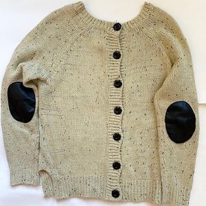 Market Spruce Button Back Beige Sweater 